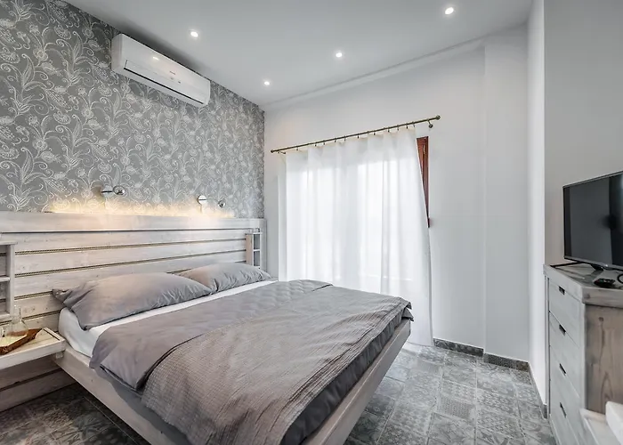 Szálloda Feszek -etel Es Hotel- Zánka